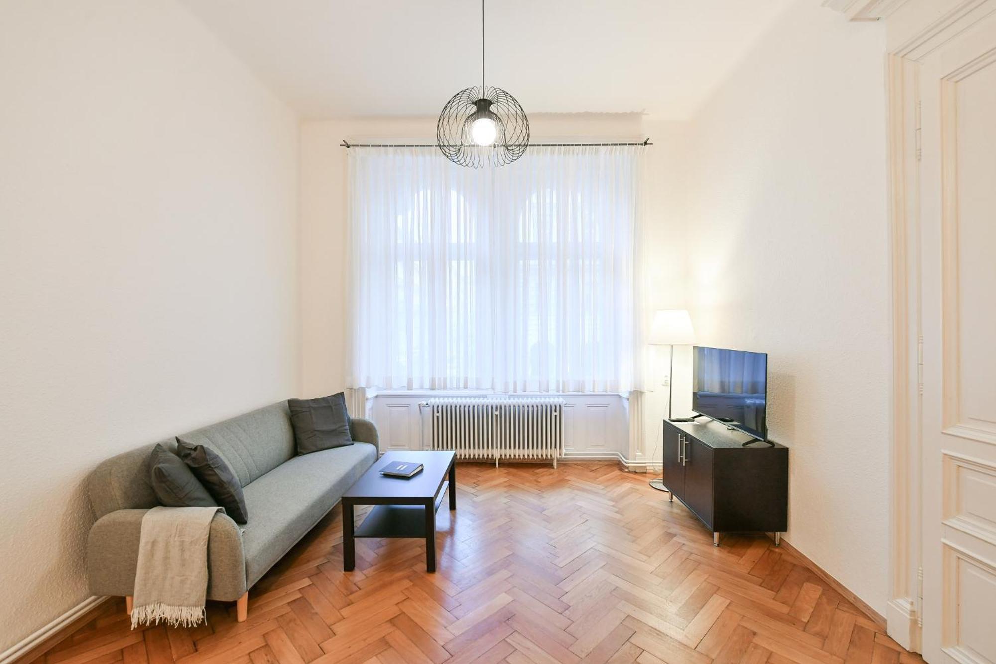 Wsp Petrin Garden Apartments Прага Екстериор снимка