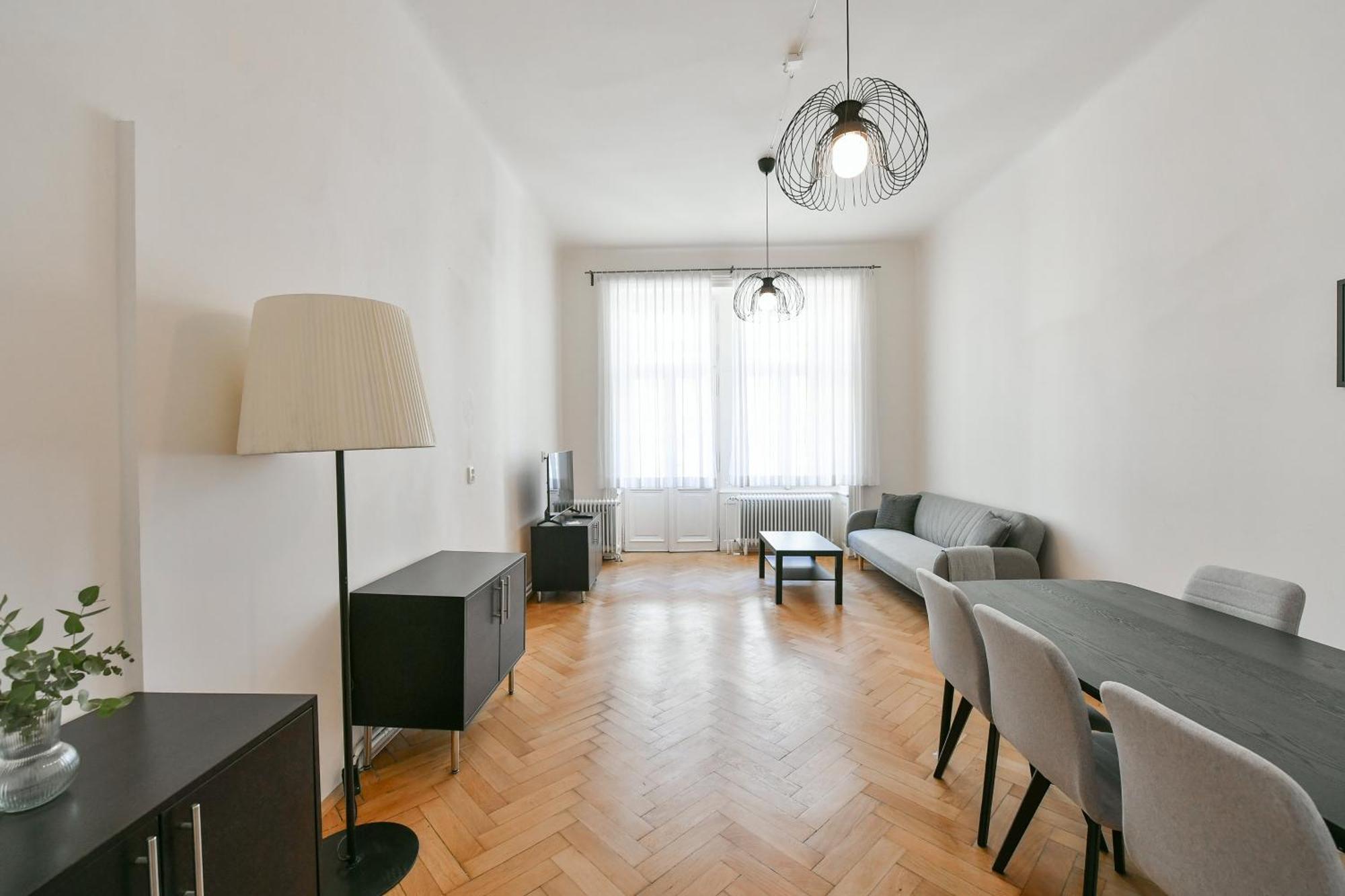Wsp Petrin Garden Apartments Прага Екстериор снимка